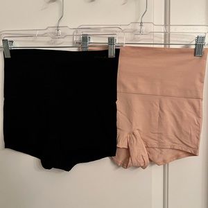 Victoria’s Secret PINK seamless tummy smoothing panties. Washed but never worn.